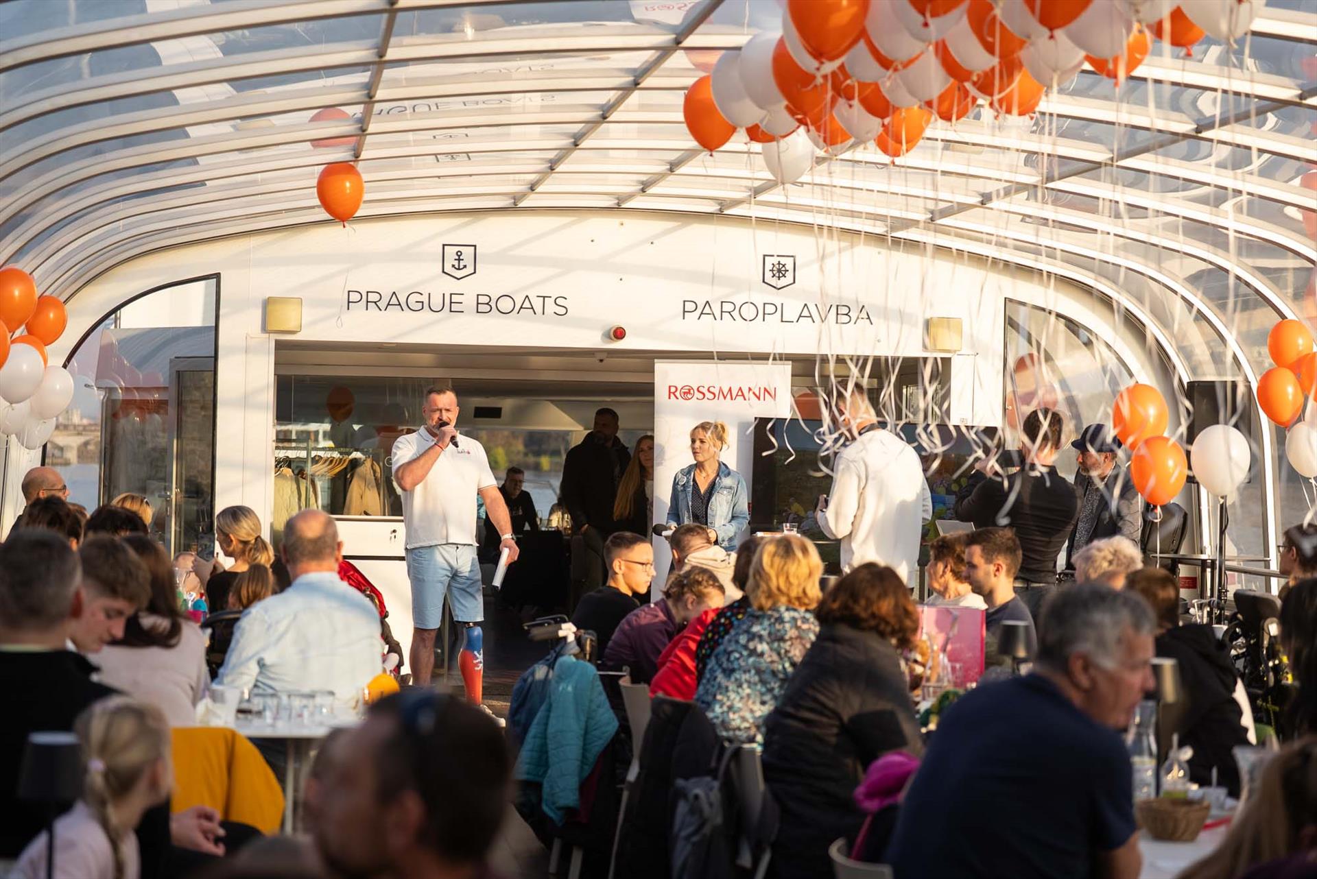 Bohemia Rhapsody hosted the KlaPeto charity cruise