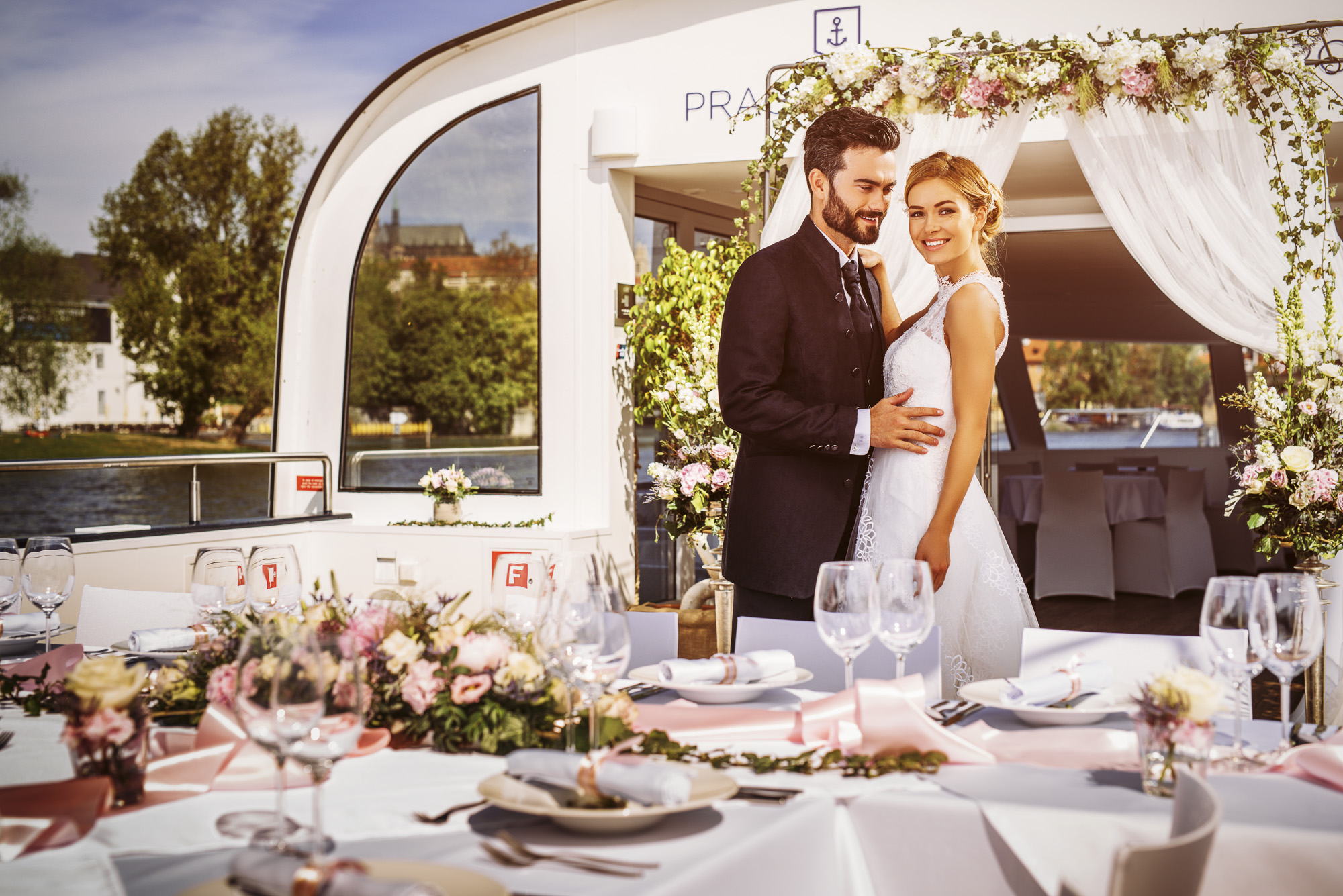 Hochzeit auf einem Schiff